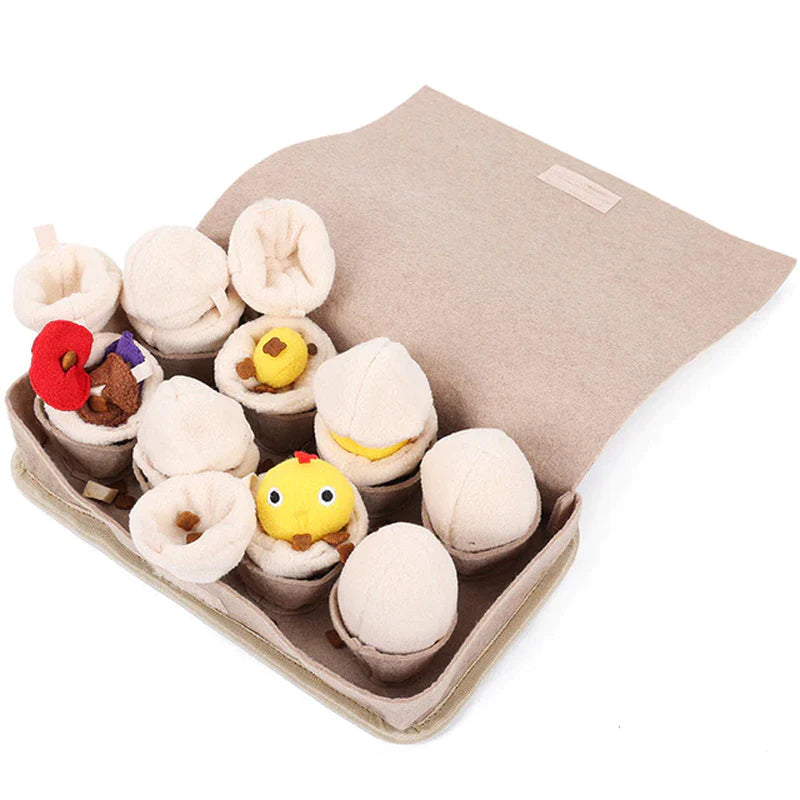 Snuffle Surprise Mat – Interactive Egg Hunt Puzzle for Dogs with Squeaky Plush Toys